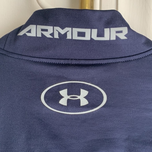 Men's, used, long sleeve, Under Armour cold gear compression top - Picture 4 of 5
